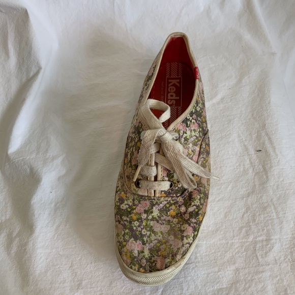 Floral Keds | Size 9 - Picture 4 of 11